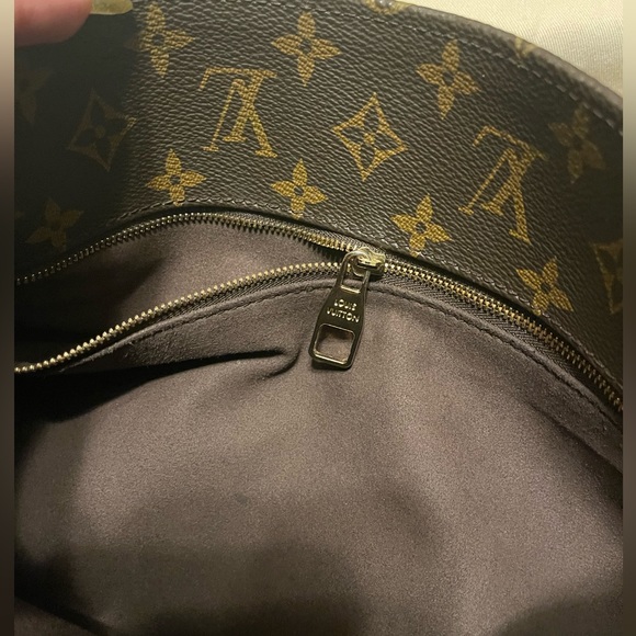 LOUIS VUITTON Monogram Metis Hobo Shoulder Bag - Picture 6 of 6